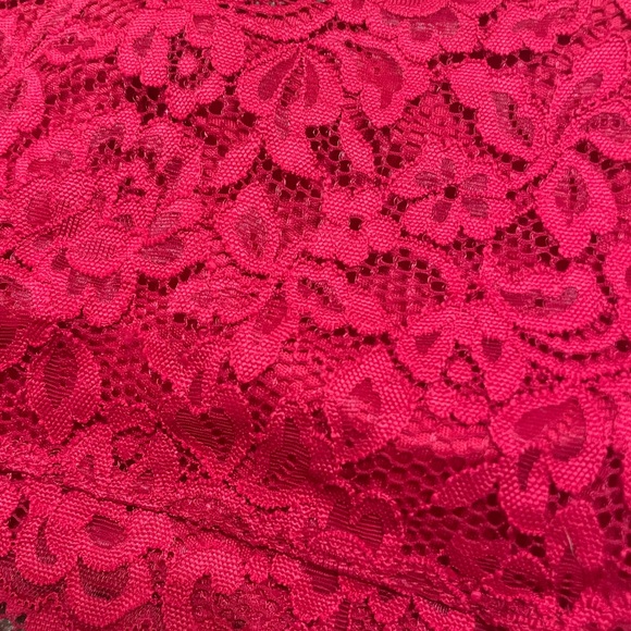 Red Lace Tube Top - Picture 4 of 4